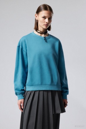 Weekday Essence Standard Sweatshirt Világos Kék | MUEP2390