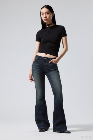 Weekday Flame Low Flared Jeans Kék | JPRM2570