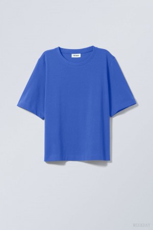 Weekday Perfect Boxy T-shirt Mélykék | JYUL3979