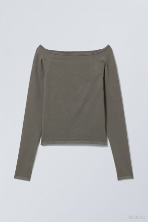 Weekday Seamless Off Shoulder Long Sleeve Khaki | XGTM5742