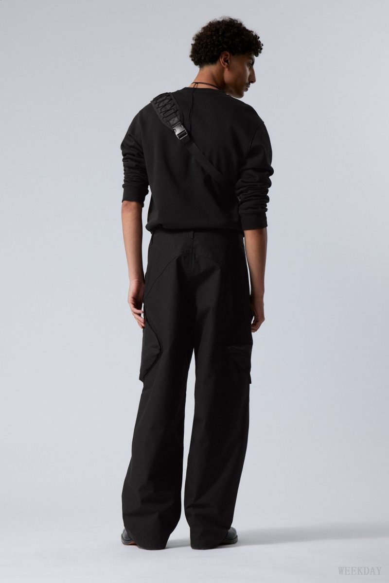 Weekday Astro Loose Asymmetric Cargo Trousers Fekete | PTSL3383