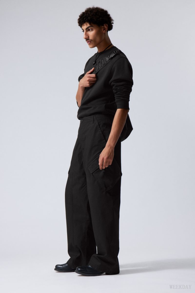 Weekday Astro Loose Asymmetric Cargo Trousers Fekete | PTSL3383