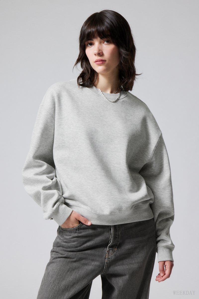 Weekday Essence Standard Sweatshirt Világos Szürke | SVDI0990