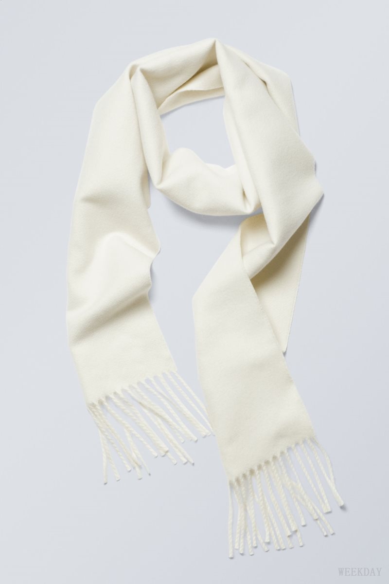 Weekday Essential Scarf Krém Fehér | OGEM4631