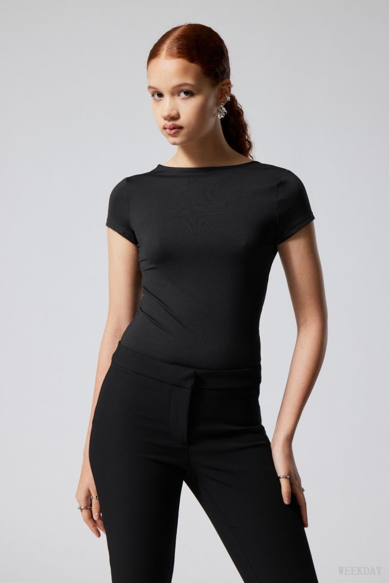 Weekday Gizem Open Back T-shirt Fekete | TXPO9117