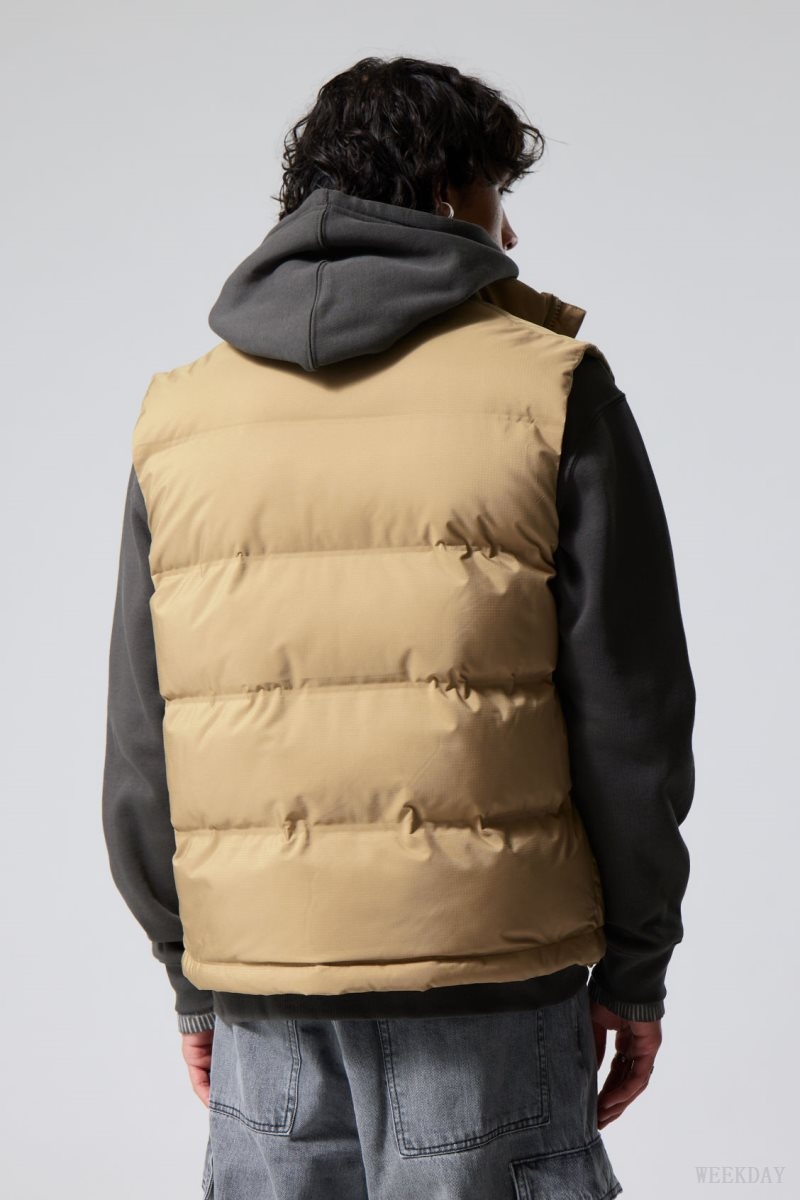 Weekday Kip Puffer Vest Bézs | YPAL9121