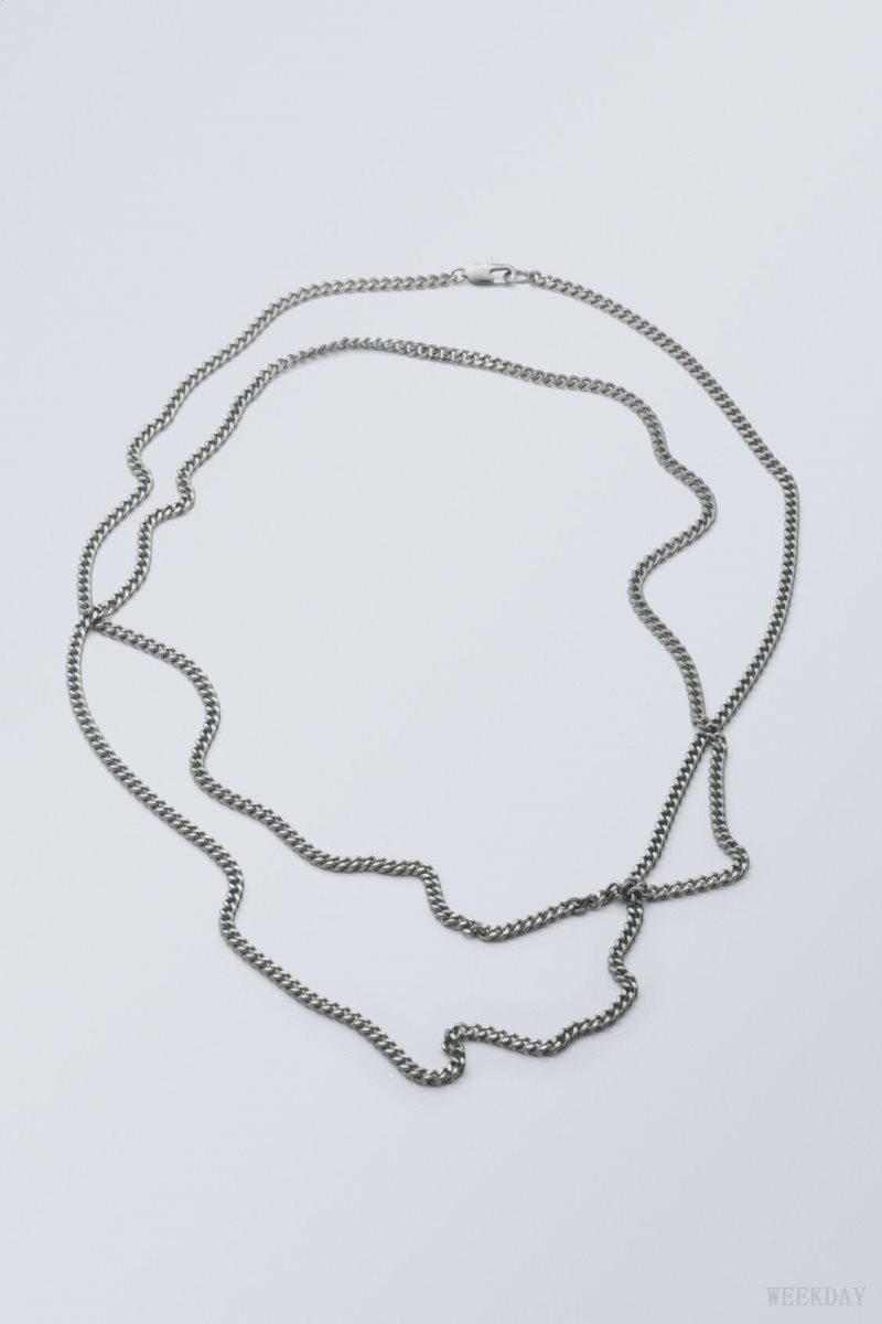 Weekday Long Curb Chain Necklace Titán | OXDE1927