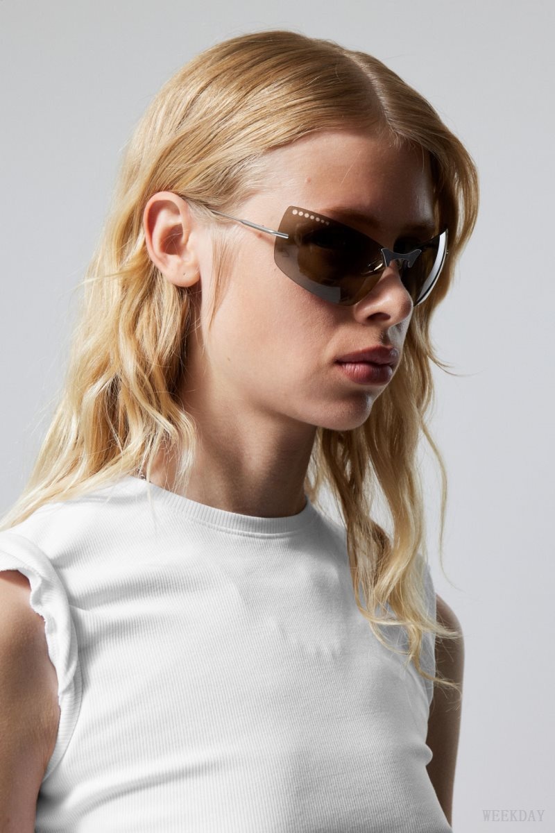 Weekday Mile Sunglasses Barna | UFHW2875