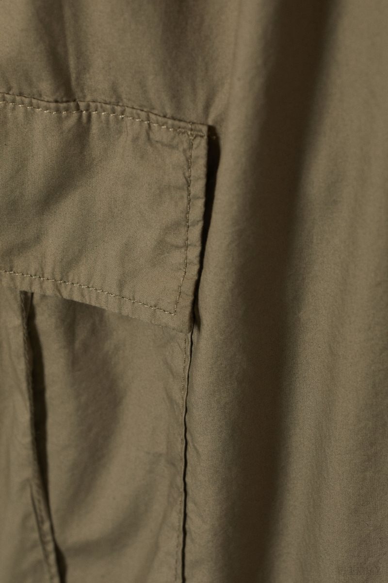 Weekday Parachute Loose Cargo Shorts Khaki | GTQK0729