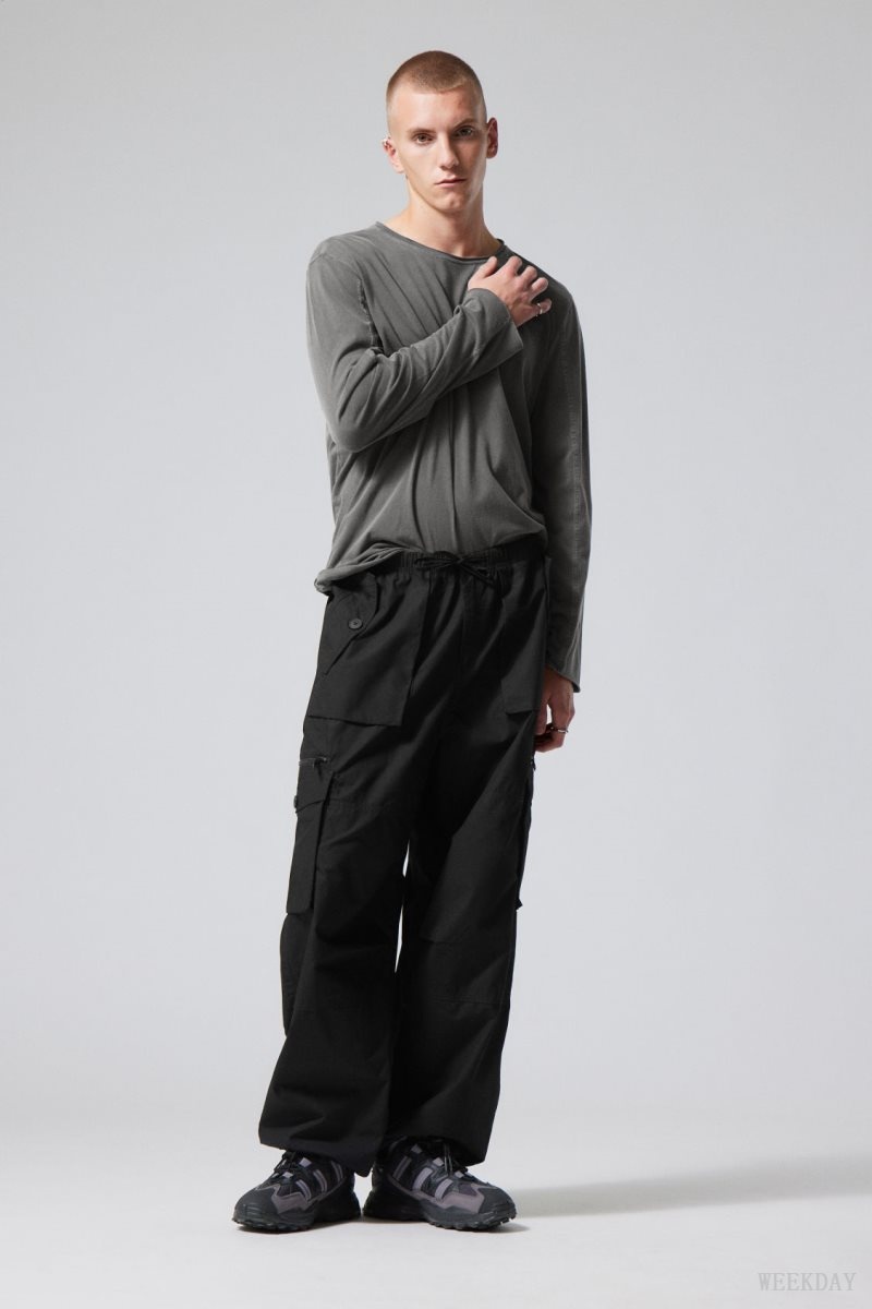 Weekday Piper Loose Cargo Trousers Fekete | TONK9019