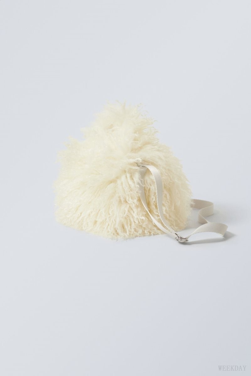 Weekday Small Faux Fur Bag Világos | KVNX7214