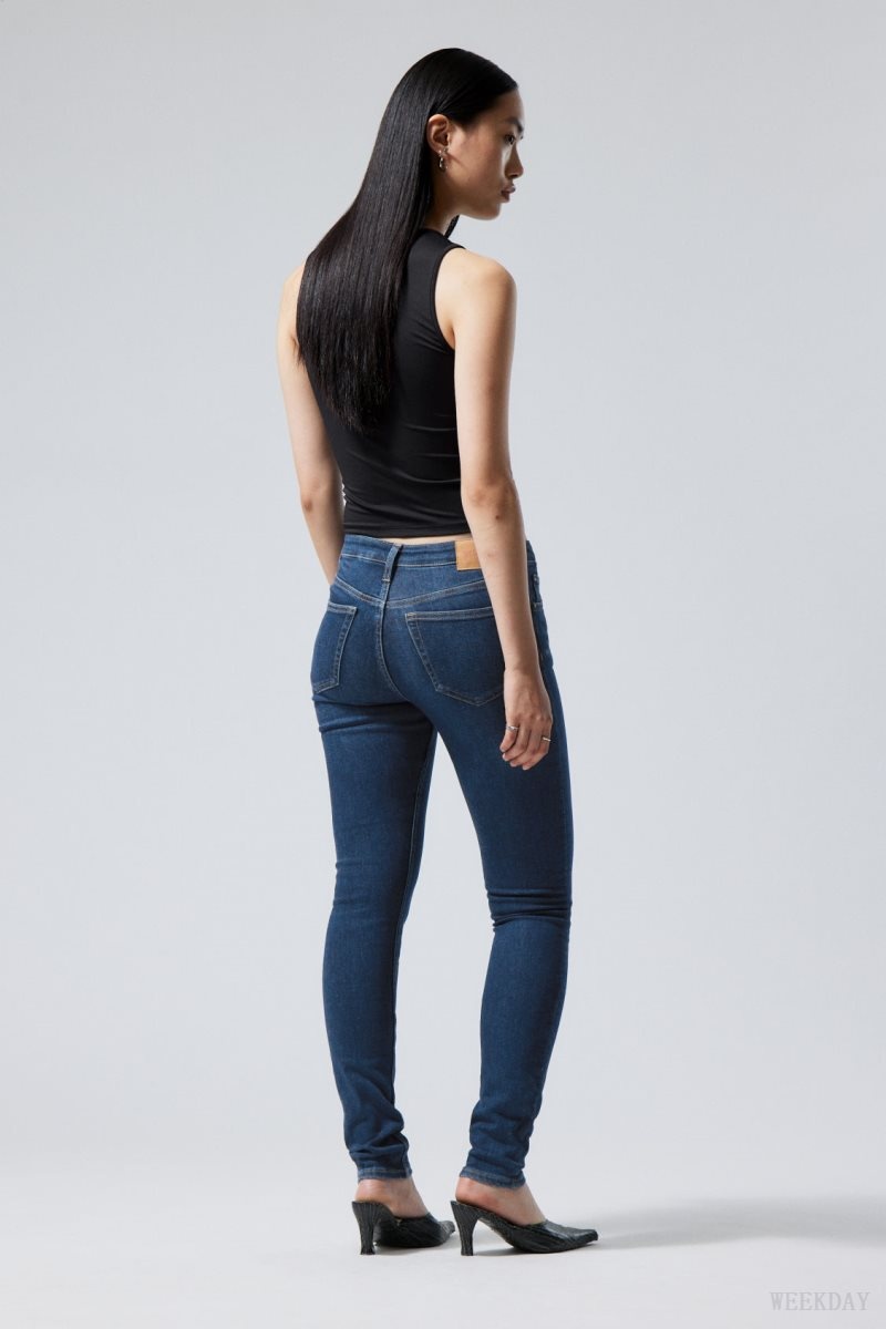 Weekday Spare Mid Sovány Jeans Kék | SIXC2918