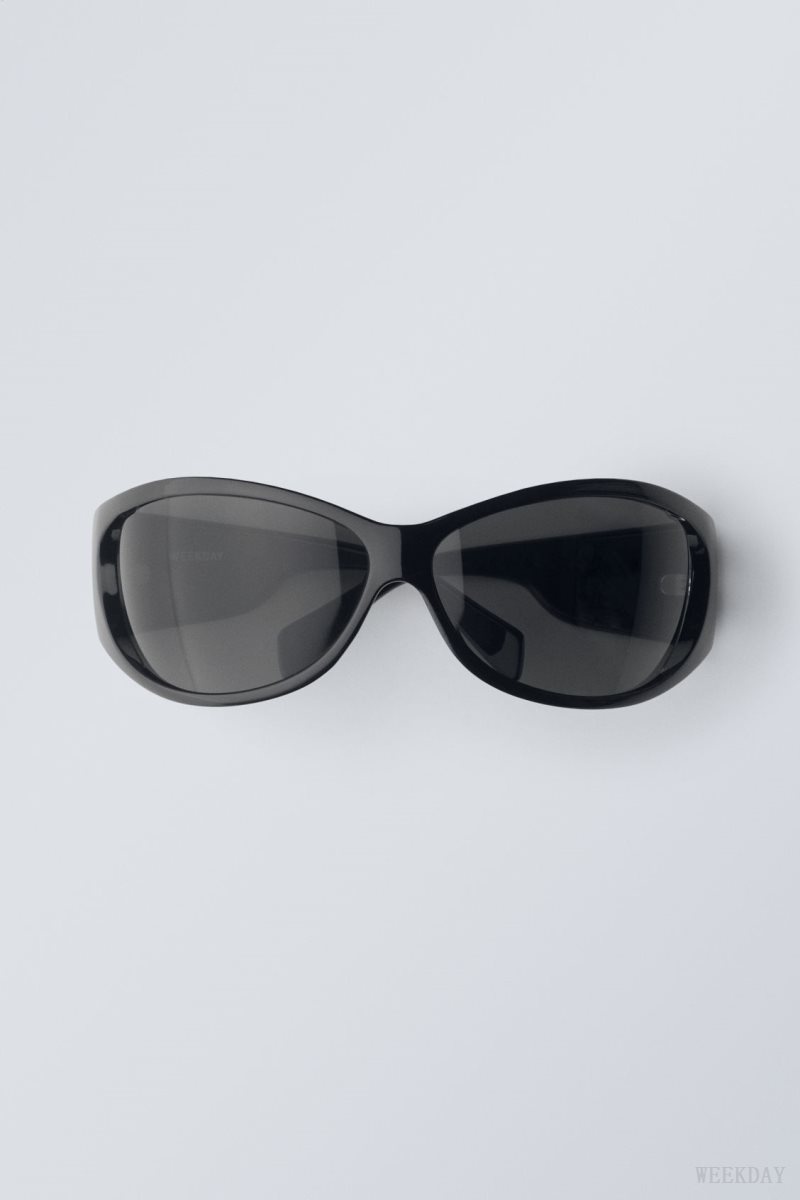 Weekday Strike Sunglasses Fekete | XTHC5566