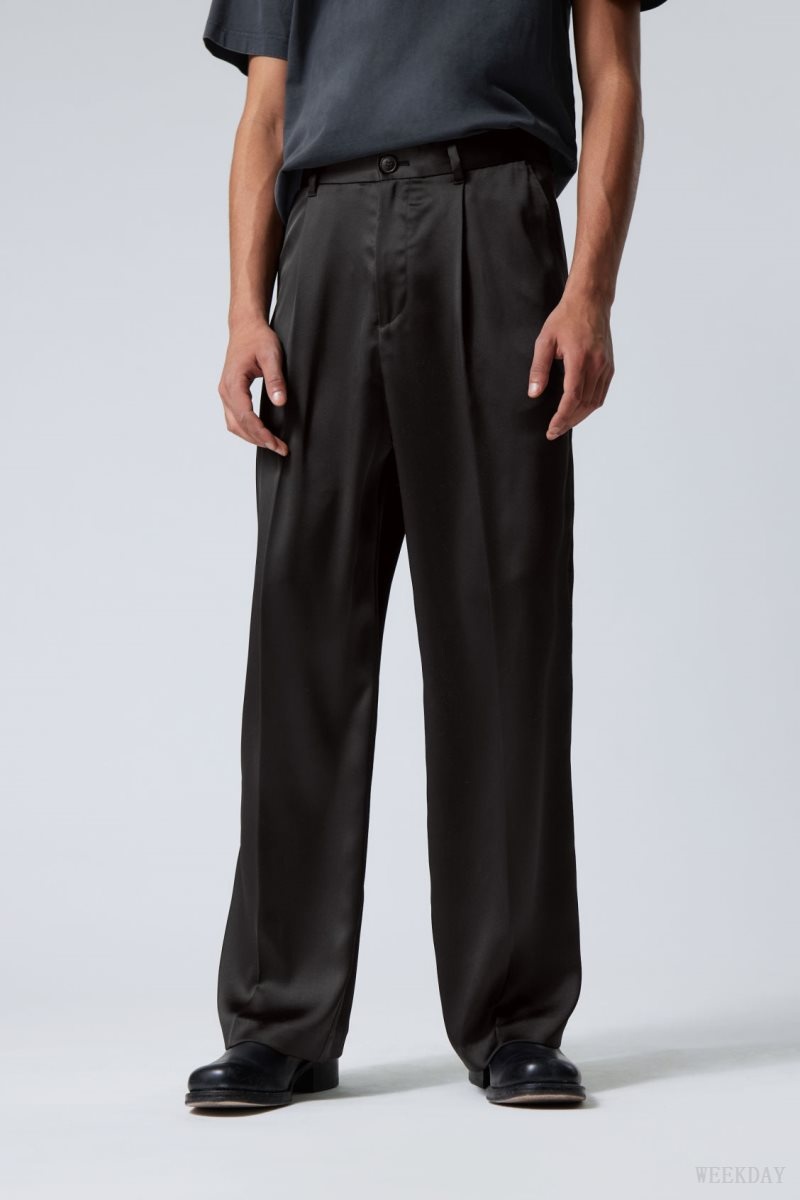 Weekday Uno Loose Shiny Trousers Fekete | MDVR4670